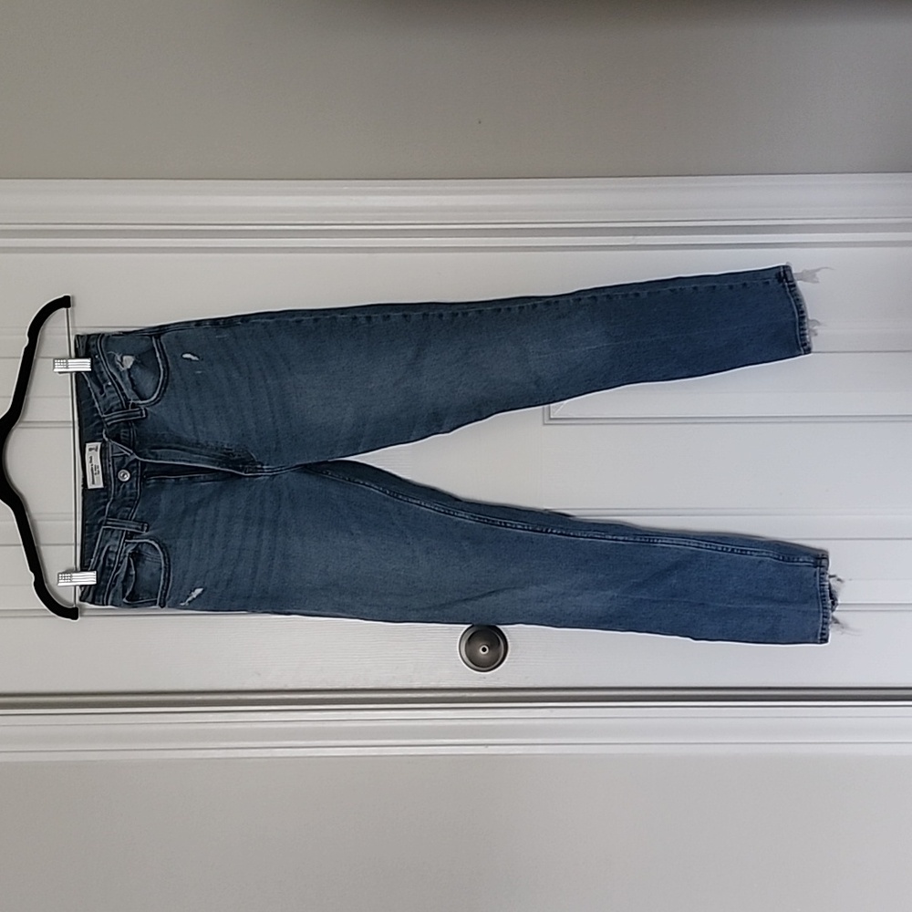 Abercrombie High Rise Skinny Jeans size 26r